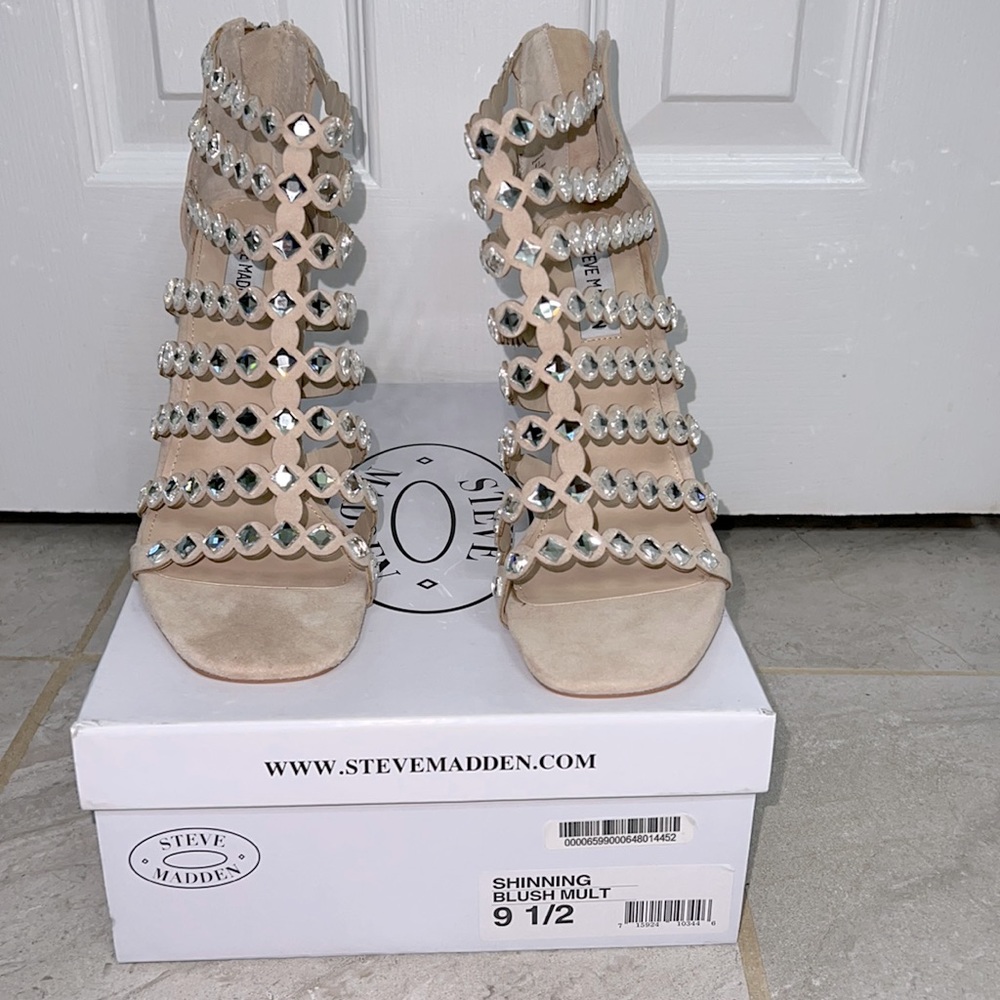 Shining Blush colored Strappy heels